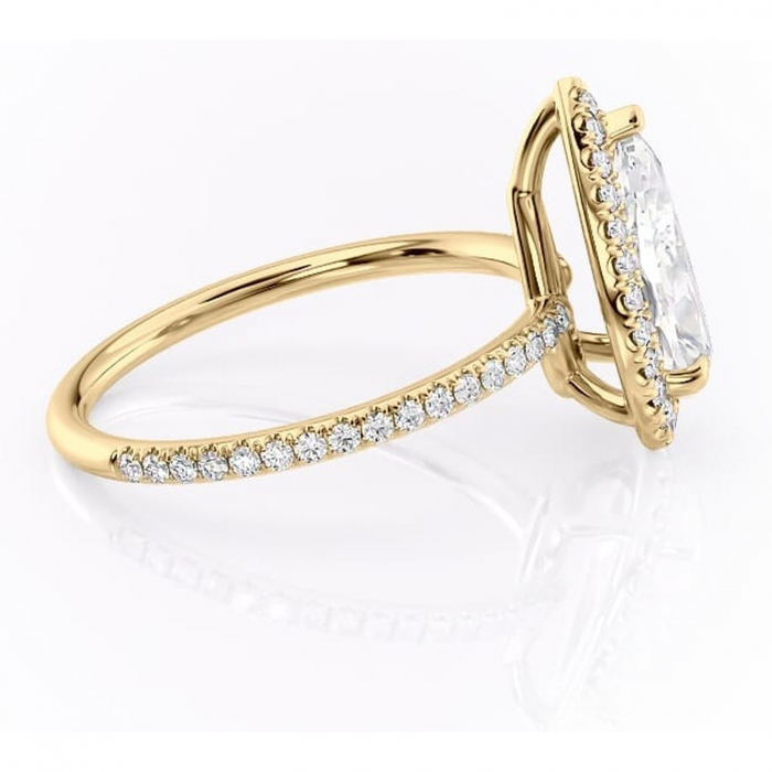 Inel de logodnă Celeste din aur Galben 14kt cu moissanite tăietură pară – Halo rafinată pentru profil mediu | Personalizează și configurează gratuit online [2]