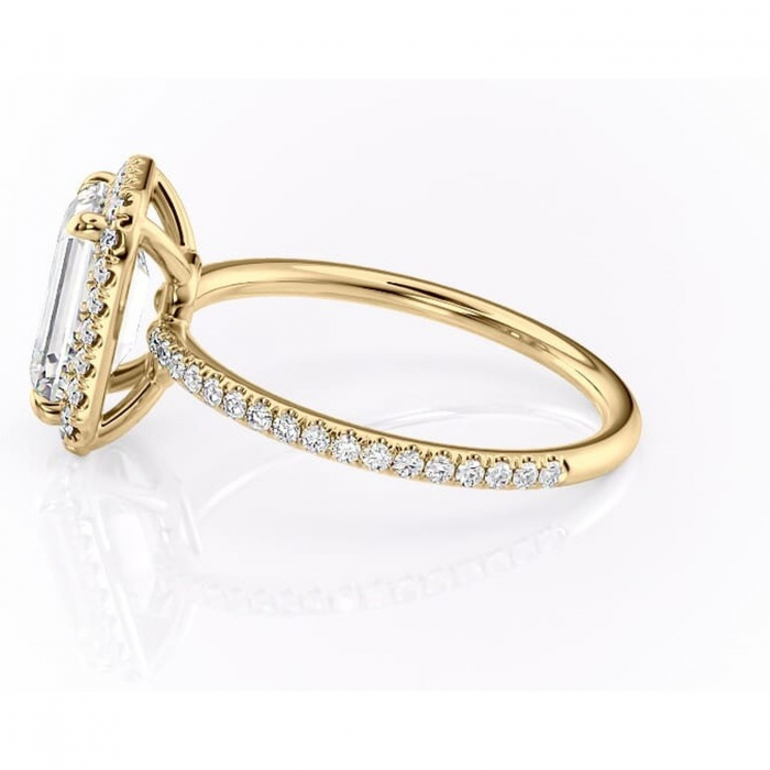 Inel de logodnă Celeste din aur Galben 14kt cu moissanite tăietură smarald – Halo rafinată pentru profil mediu | Personalizează și configurează gratuit online [6]