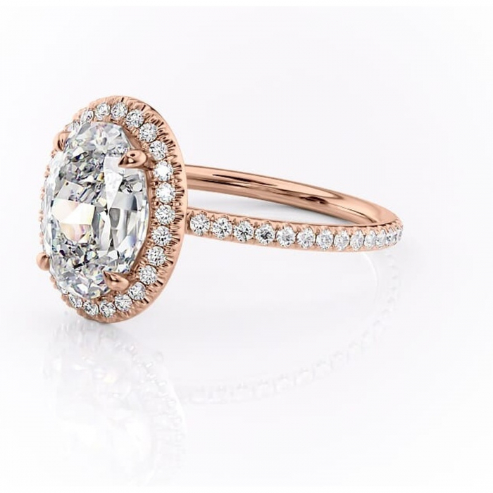 Inel de logodnă Celeste din aur Rose 14kt cu moissanite tăietură ovală – Halo rafinată pentru profil mediu | Personalizează și configurează gratuit online [7]
