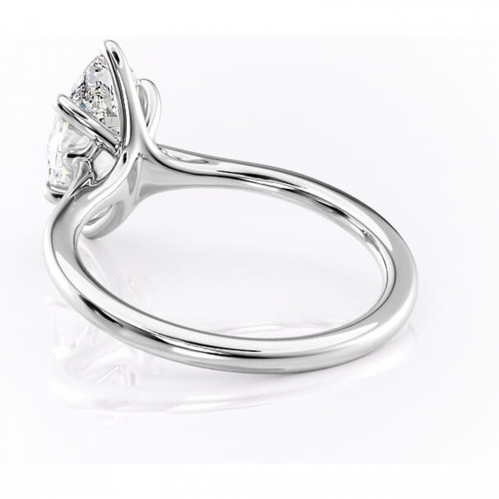 Inel de logodnă Charlotte din aur Alb 14kt cu moissanite tăietură marquise – Solitar rafinată pentru profil mediu | Personalizează și configurează gratuit online [4]