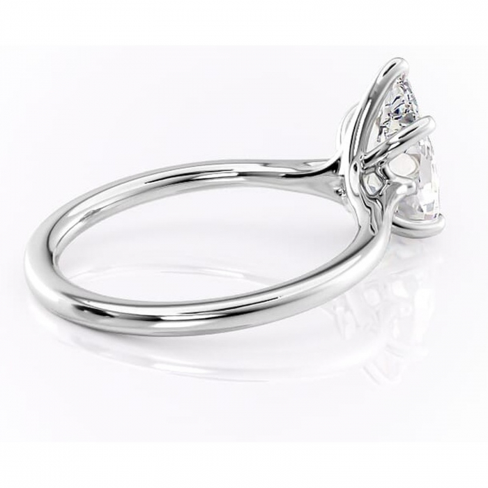 Inel de logodnă Charlotte din aur Alb 14kt cu moissanite tăietură pară – Solitar rafinată pentru profil mediu | Personalizează și configurează gratuit online [3]