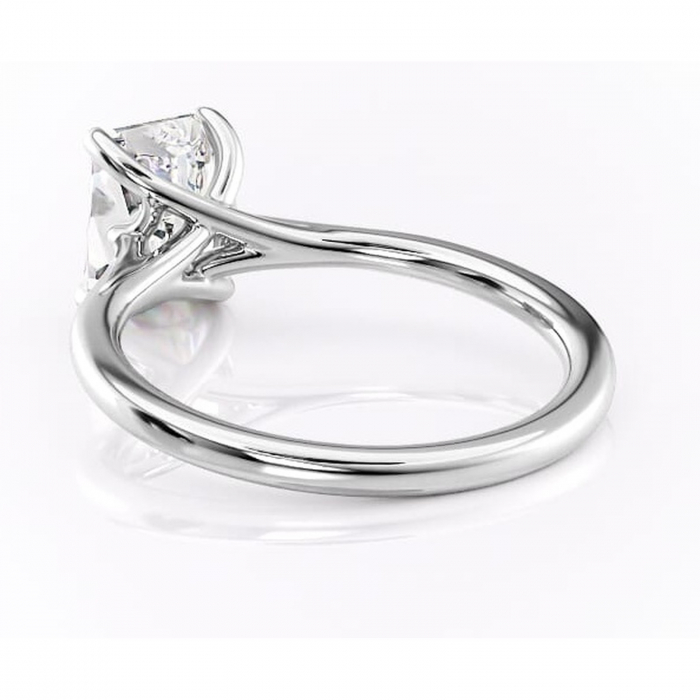 Inel de logodnă Charlotte din aur Alb 14kt cu moissanite tăietură radiantă – Solitar rafinată pentru profil mediu | Personalizează și configurează gratuit online [4]