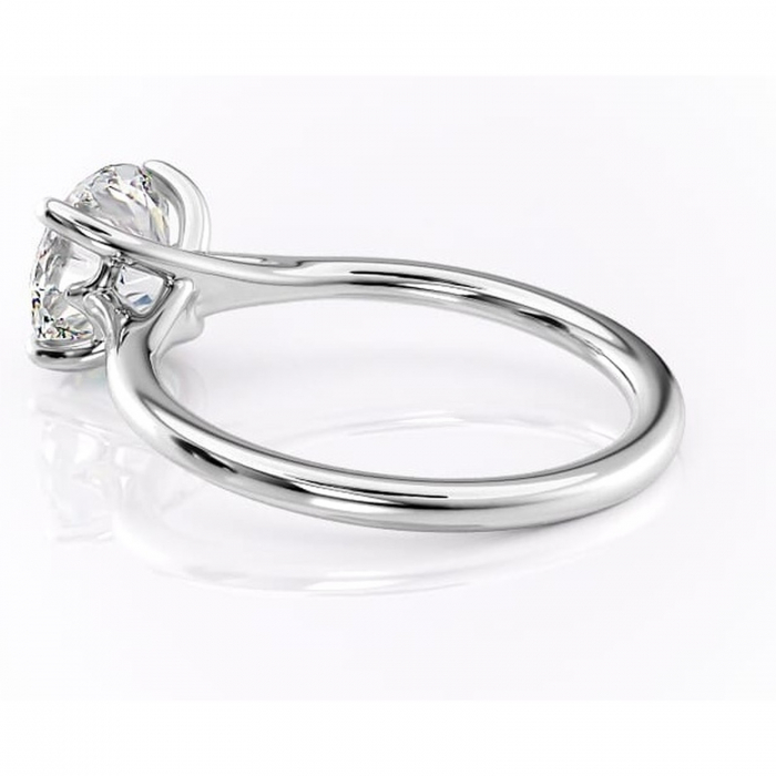 Inel de logodnă Charlotte din aur Alb 14kt cu moissanite tăietură rotundă – Solitar rafinată pentru profil mediu | Personalizează și configurează gratuit online [5]