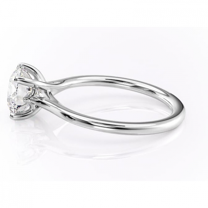 Inel de logodnă Charlotte din aur Alb 14kt cu moissanite tăietură rotundă – Solitar rafinată pentru profil mediu | Personalizează și configurează gratuit online [6]