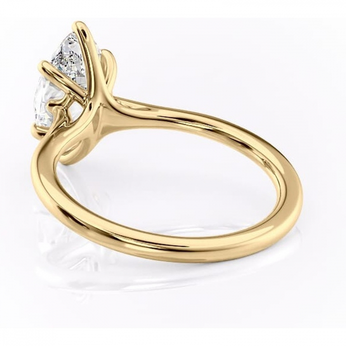 Inel de logodnă Charlotte din aur Galben 14kt cu moissanite tăietură marquise – Solitar rafinată pentru profil mediu | Personalizează și configurează gratuit online [4]