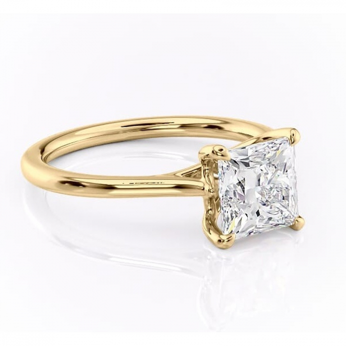 Inel de logodnă Charlotte din aur Galben 14kt cu moissanite tăietură princess – Solitar rafinată pentru profil mediu | Personalizează și configurează gratuit online [1]