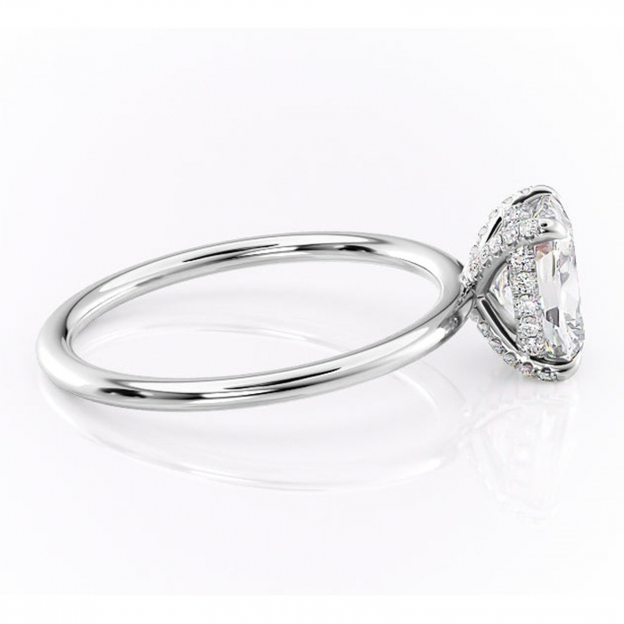 Inel de logodnă Clarabelle din aur Alb 14kt cu moissanite tăietură pernă – Solitar rafinată pentru profil înalt | Personalizează și configurează gratuit online [2]
