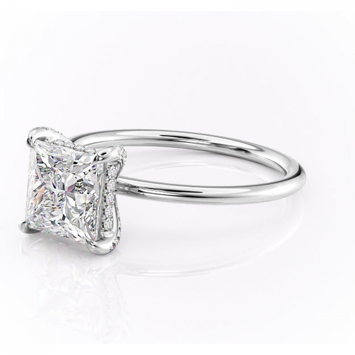 Inel de logodnă Clarabelle din aur Alb 14kt cu moissanite tăietură princess – Solitar rafinată pentru profil înalt | Personalizează și configurează gratuit online [7]