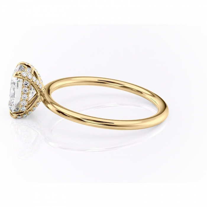 Inel de logodnă Clarabelle din aur Galben 14kt cu moissanite tăietură pernă – Solitar rafinată pentru profil înalt | Personalizează și configurează gratuit online [6]
