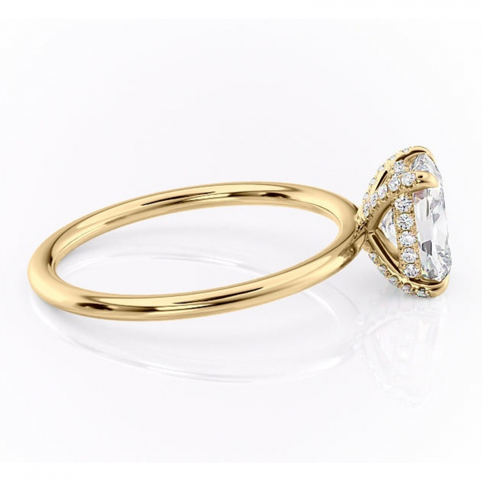 Inel de logodnă Clarabelle din aur Galben 14kt cu moissanite tăietură pernă – Solitar rafinată pentru profil înalt | Personalizează și configurează gratuit online [2]