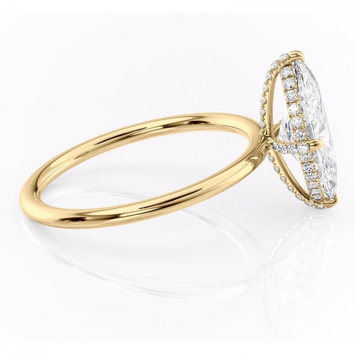 Inel de logodnă Clarabelle din aur Galben 18kt cu moissanite tăietură marquise – Solitar rafinată pentru profil înalt | Personalizează și configurează gratuit online [2]