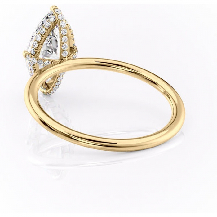 Inel de logodnă Clarabelle din aur Galben 18kt cu moissanite tăietură marquise – Solitar rafinată pentru profil înalt | Personalizează și configurează gratuit online [4]