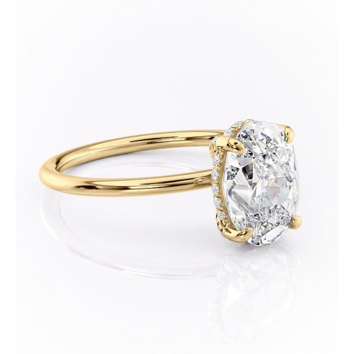 Inel de logodnă Clarabelle din aur Galben 14kt cu moissanite tăietură ovală – Solitar rafinată pentru profil înalt | Personalizează și configurează gratuit online [1]