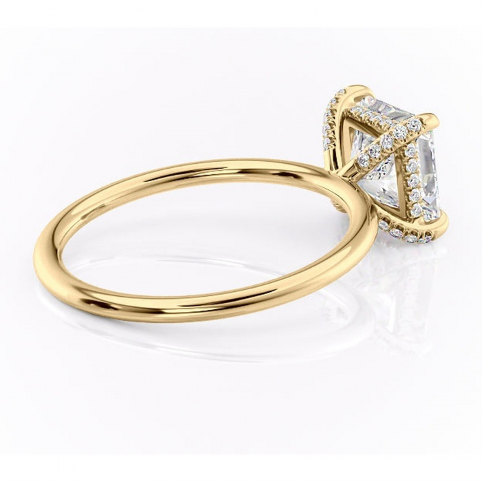 Inel de logodnă Clarabelle din aur Galben 14kt cu moissanite tăietură princess – Solitar rafinată pentru profil înalt | Personalizează și configurează gratuit online [3]