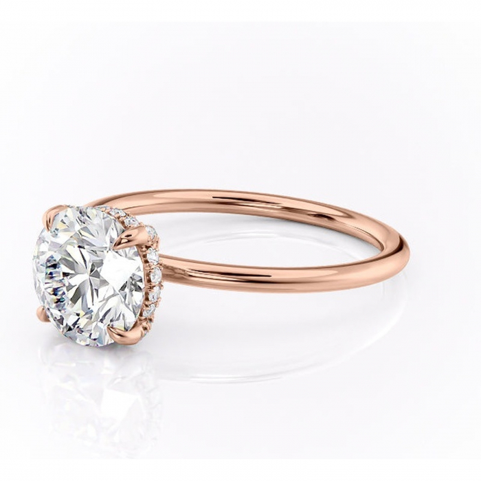 Inel de logodnă Clarabelle din aur Rose 14kt cu moissanite tăietură rotundă – Solitar rafinată pentru profil înalt | Personalizează și configurează gratuit online [7]