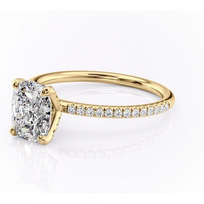 Inel de logodnă Cleo din aur Galben 14kt cu moissanite tăietură pernă – Montură pavé rafinată pentru profil înalt | Personalizează și configurează gratuit online [7]