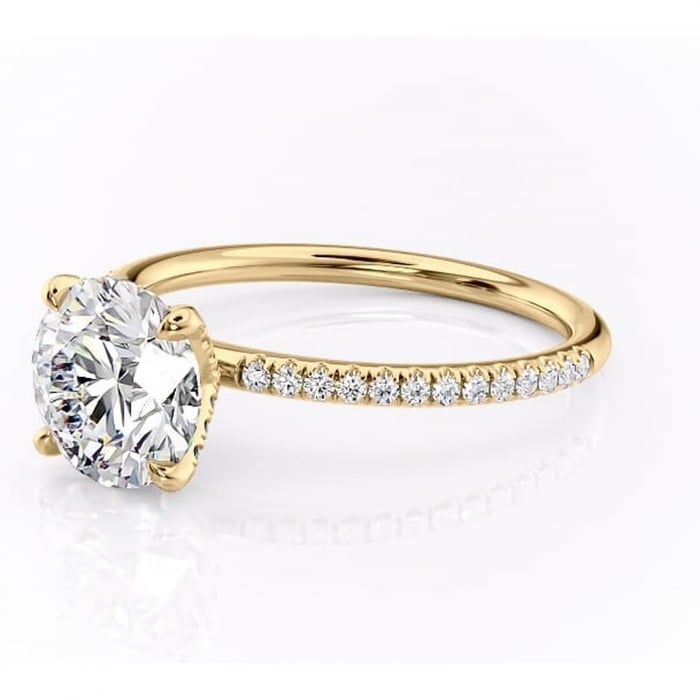 Inel de logodnă Cleo din aur Galben 14kt cu moissanite tăietură rotundă – Montură pavé rafinată pentru profil înalt | Personalizează și configurează gratuit online [7]