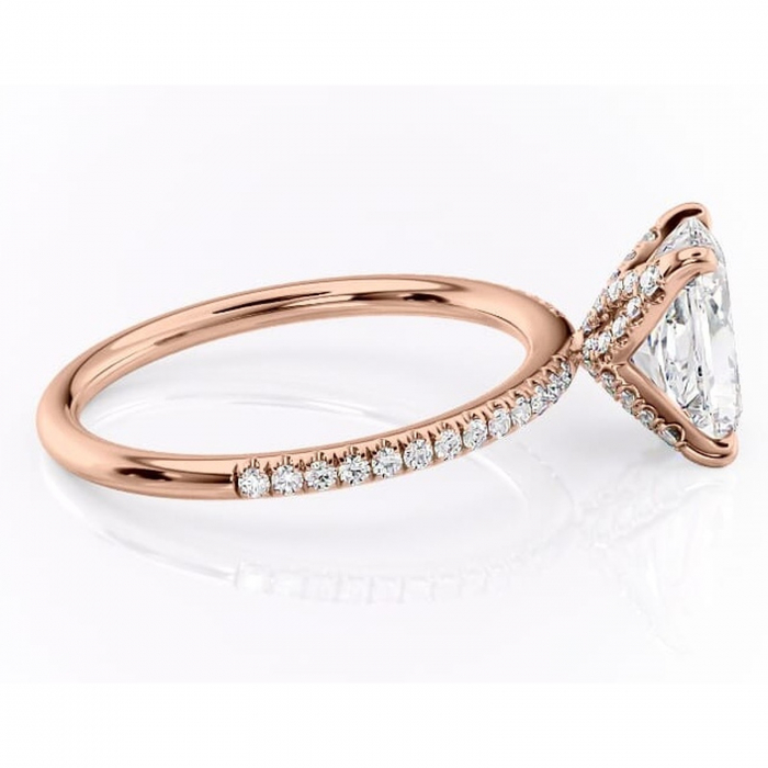 Inel de logodnă Cleo din aur Rose 14kt cu moissanite tăietură radiantă – Montură pavé rafinată pentru profil înalt | Personalizează și configurează gratuit online [2]