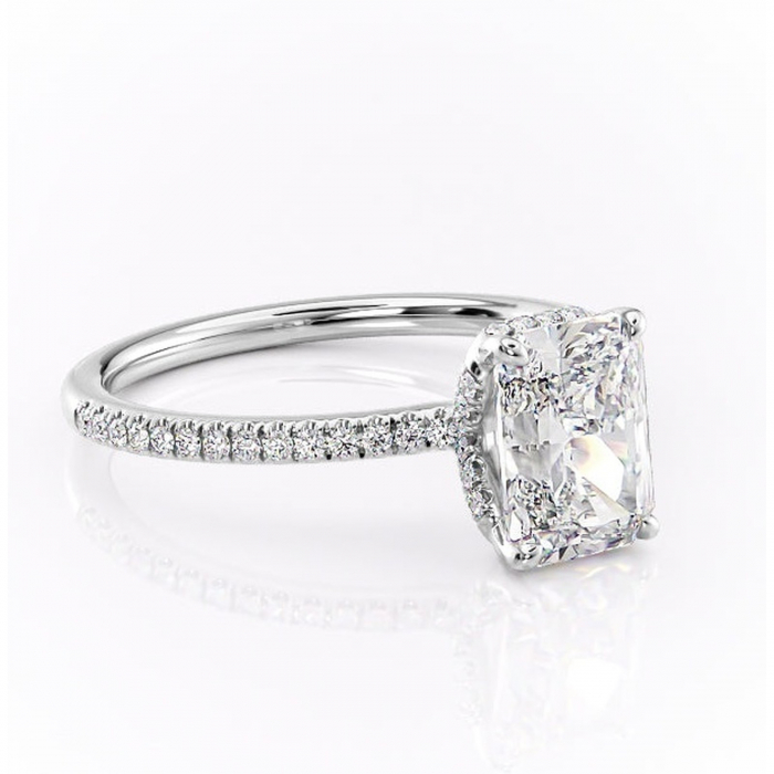 Inel de logodnă Coraline din aur Alb 18kt cu moissanite tăietură radiantă – Montură pavé rafinată pentru profil înalt | Personalizează și configurează gratuit online [1]