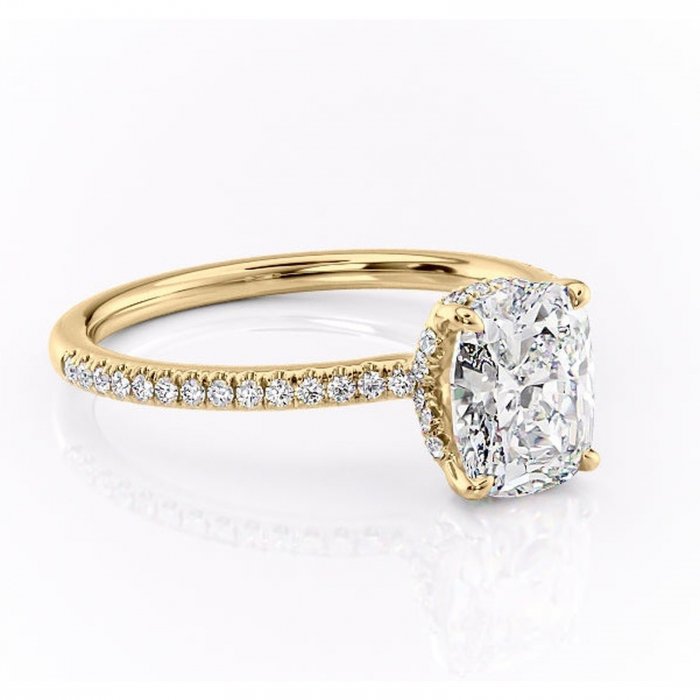 Inel de logodnă Coraline din aur Galben 14kt cu moissanite tăietură asscher – Montură pavé rafinată pentru profil înalt | Personalizează și configurează gratuit online [1]