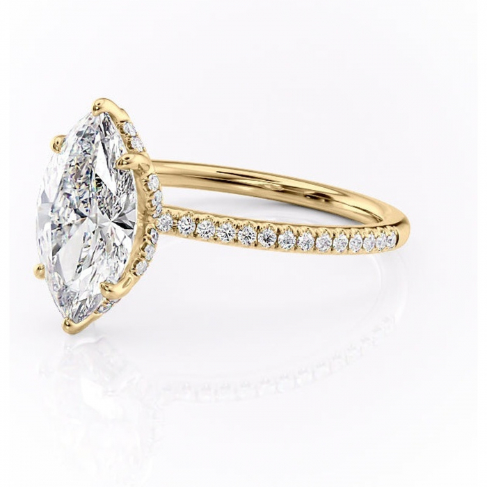 Inel de logodnă Coraline din aur Galben 18kt cu moissanite tăietură marquise – Montură pavé rafinată pentru profil înalt | Personalizează și configurează gratuit online [7]
