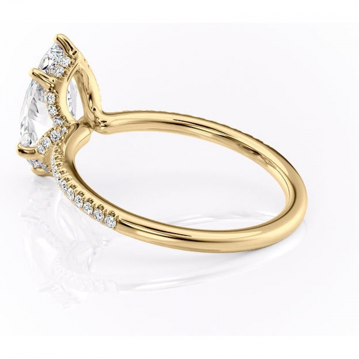 Inel de logodnă Coraline din aur Galben 18kt cu moissanite tăietură marquise – Montură pavé rafinată pentru profil înalt | Personalizează și configurează gratuit online [5]