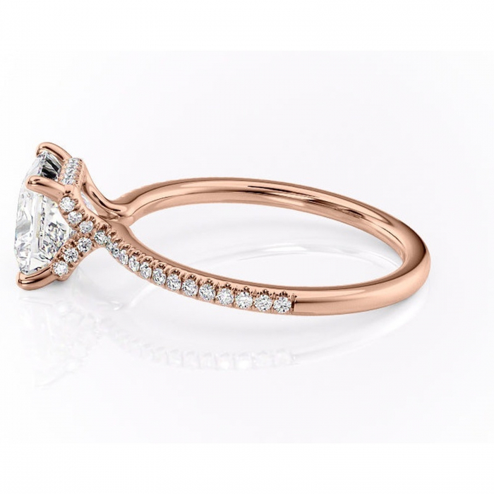 Inel de logodnă Coraline din aur Rose 14kt cu moissanite tăietură princess – Montură pavé rafinată pentru profil înalt | Personalizează și configurează gratuit online [6]