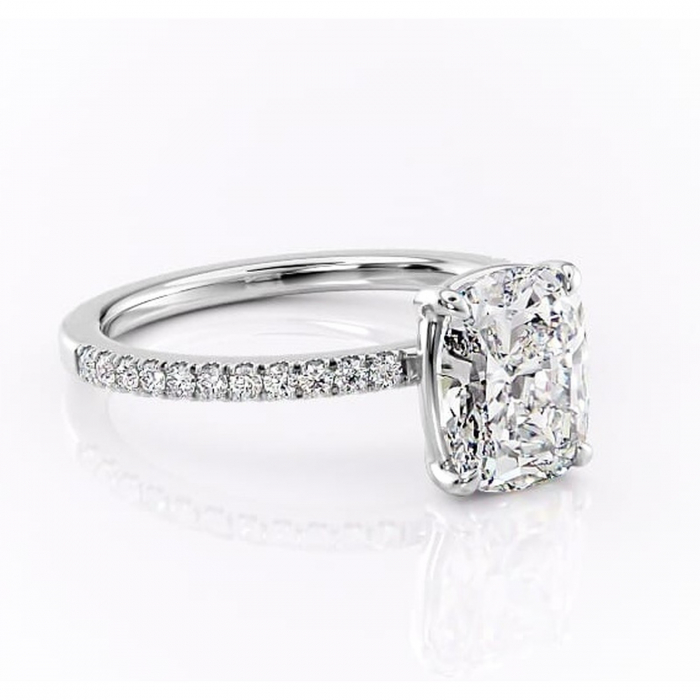 Inel de logodnă Cordelia din aur Alb 14kt cu moissanite tăietură pernă – Profil pătrat rafinată pentru profil înalt | Personalizează și configurează gratuit online [1]