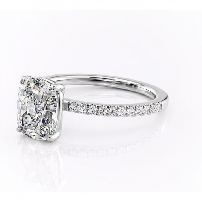 Inel de logodnă Cordelia din aur Alb 14kt cu moissanite tăietură pernă – Profil pătrat rafinată pentru profil înalt | Personalizează și configurează gratuit online [7]