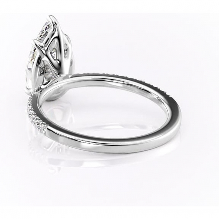 Inel de logodnă Cordelia din aur Alb 14kt cu moissanite tăietură pară – Profil pătrat rafinată pentru profil înalt | Personalizează și configurează gratuit online [4]