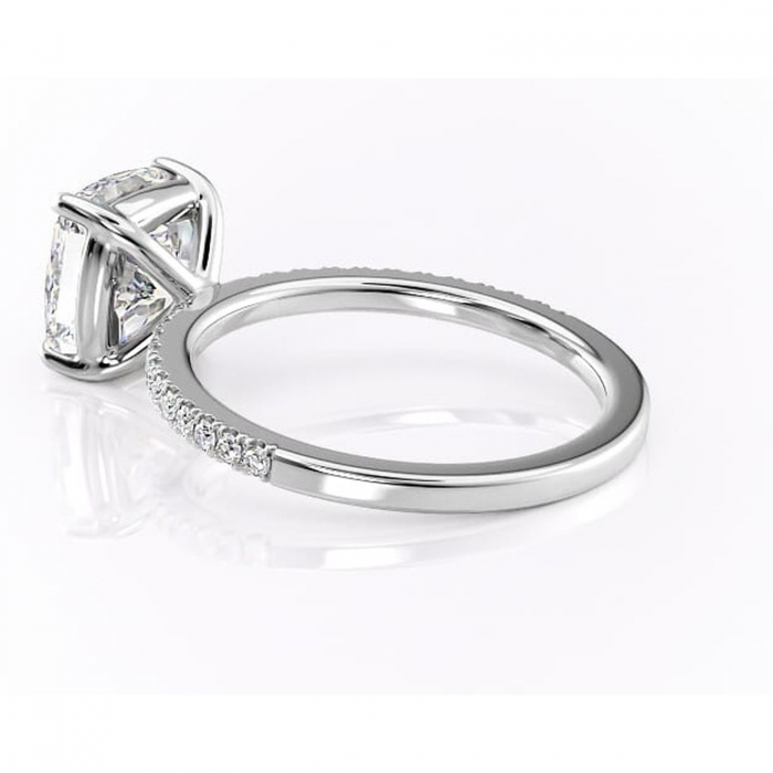 Inel de logodnă Cordelia din aur Alb 14kt cu moissanite tăietură pernă – Profil pătrat rafinată pentru profil înalt | Personalizează și configurează gratuit online [5]