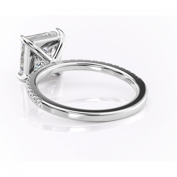 Inel de logodnă Cordelia din aur Alb 18kt cu moissanite tăietură princess – Profil pătrat rafinată pentru profil înalt | Personalizează și configurează gratuit online [4]