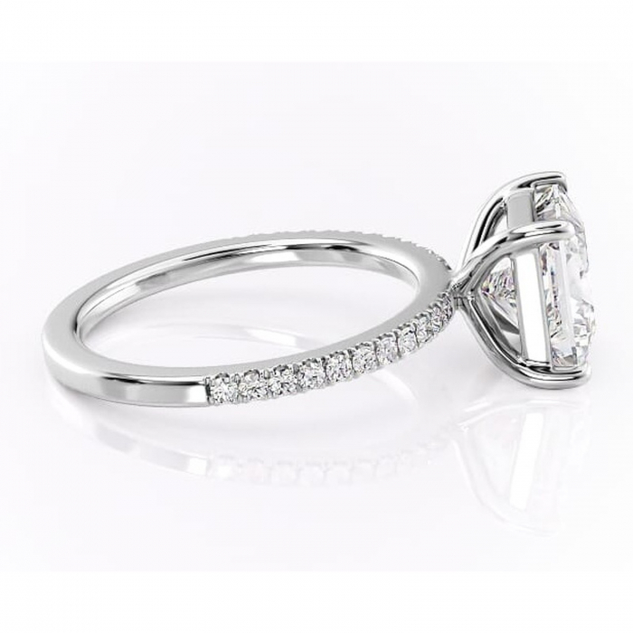 Inel de logodnă Cordelia din aur Alb 18kt cu moissanite tăietură princess – Profil pătrat rafinată pentru profil înalt | Personalizează și configurează gratuit online [2]