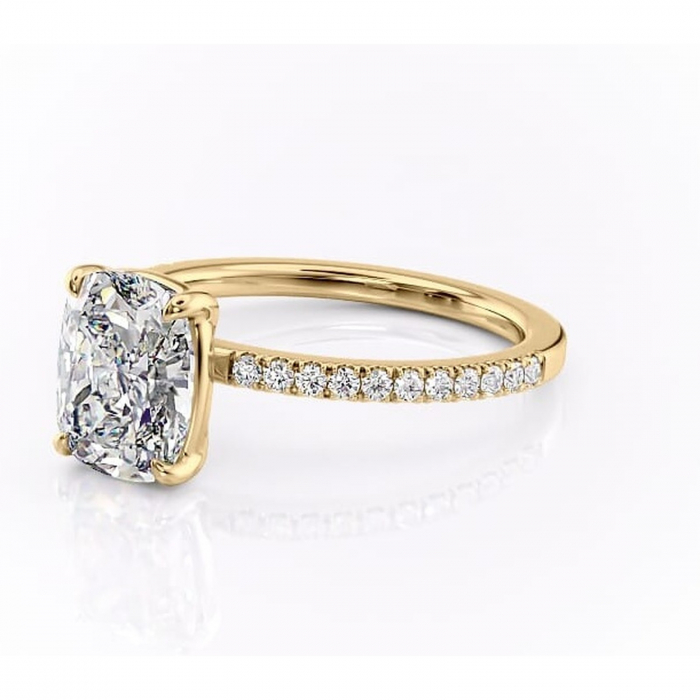 Inel de logodnă Cordelia din aur Galben 14kt cu moissanite tăietură pernă – Profil pătrat rafinată pentru profil înalt | Personalizează și configurează gratuit online [7]