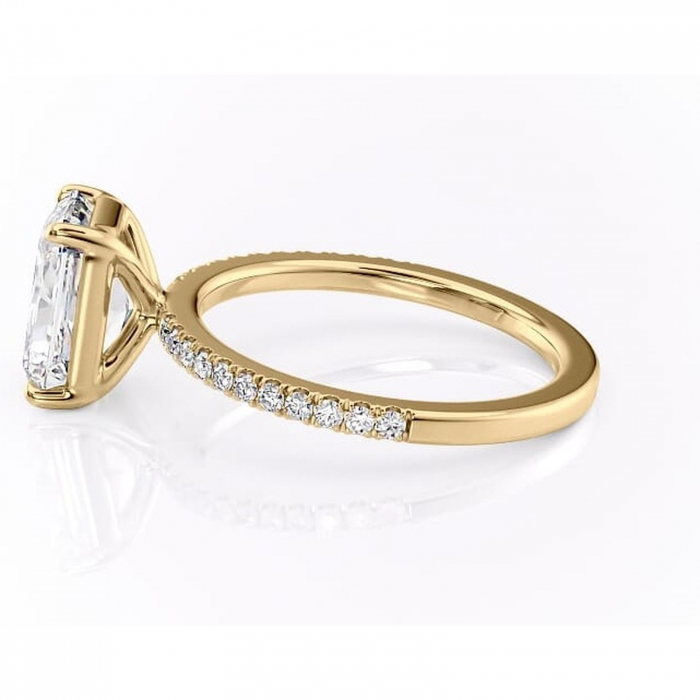 Inel de logodnă Cordelia din aur Galben 14kt cu moissanite tăietură radiantă – Profil pătrat rafinată pentru profil înalt | Personalizează și configurează gratuit online [6]