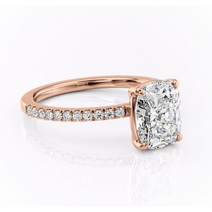 Inel de logodnă Cordelia din aur Rose 14kt cu moissanite tăietură pernă – Profil pătrat rafinată pentru profil înalt | Personalizează și configurează gratuit online [1]