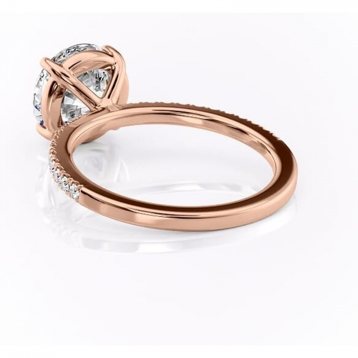 Inel de logodnă Cordelia din aur Rose 14kt cu moissanite tăietură rotundă – Profil pătrat rafinată pentru profil înalt | Personalizează și configurează gratuit online [4]