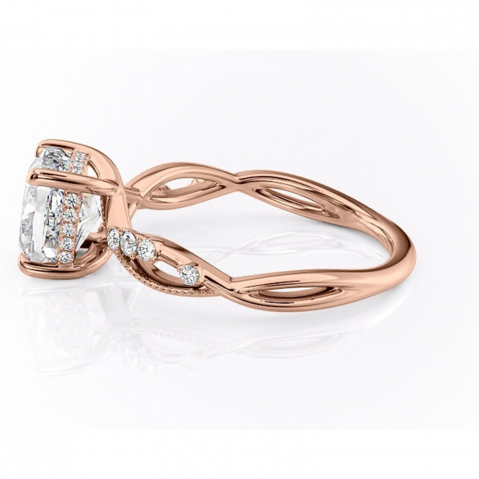 Inel de logodnă Crystal din aur Rose 14kt cu moissanite tăietură pernă – Pietre laterale rafinată pentru profil mediu | Personalizează și configurează gratuit online [6]