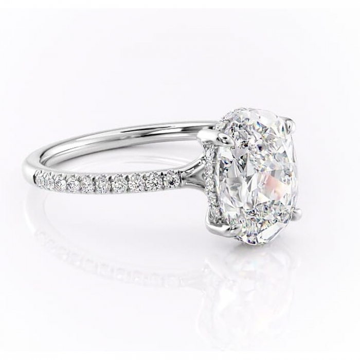 Inel de logodnă Daisy din aur Alb 14kt cu moissanite tăietură ovală – Montură pavé rafinată pentru profil jos | Personalizează și configurează gratuit online [1]