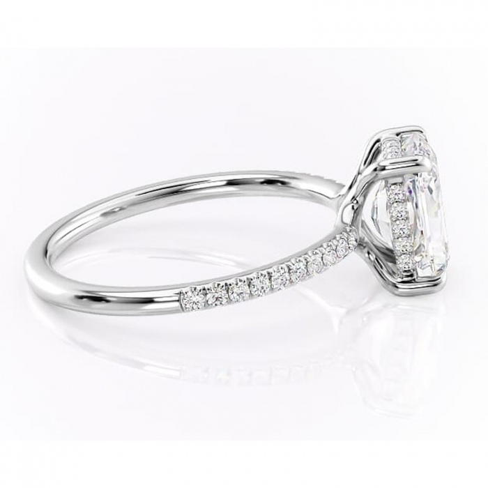 Inel de logodnă Daisy din aur Alb 18kt cu moissanite tăietură radiantă – Montură pavé rafinată pentru profil jos | Personalizează și configurează gratuit online [2]