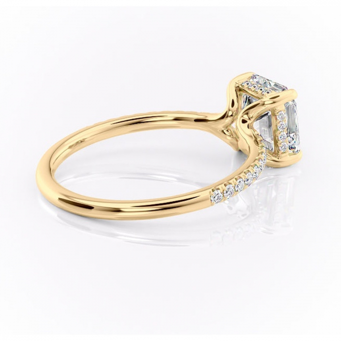 Inel de logodnă Daisy din aur Galben 18kt cu moissanite tăietură asscher – Montură pavé rafinată pentru profil jos | Personalizează și configurează gratuit online [3]