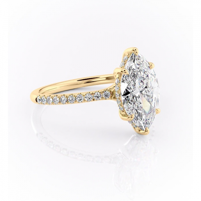 Inel de logodnă Daisy din aur Galben 14kt cu moissanite tăietură marquise – Montură pavé rafinată pentru profil jos | Personalizează și configurează gratuit online [1]