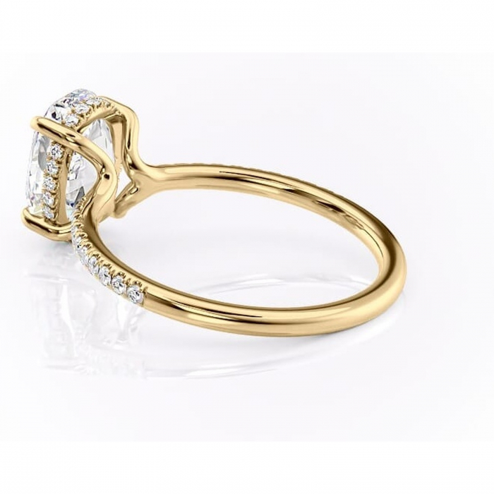 Inel de logodnă Daisy din aur Galben 14kt cu moissanite tăietură ovală – Montură pavé rafinată pentru profil jos | Personalizează și configurează gratuit online [5]