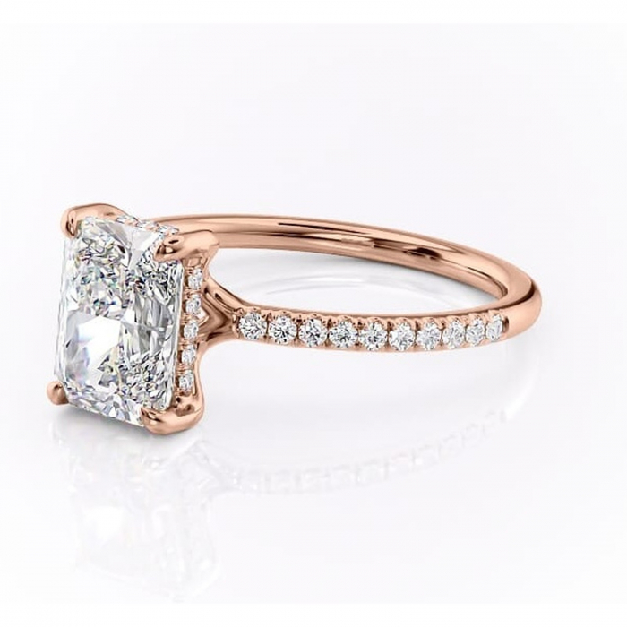 Inel de logodnă Daisy din aur Rose 14kt cu moissanite tăietură radiantă – Montură pavé rafinată pentru profil jos | Personalizează și configurează gratuit online [7]