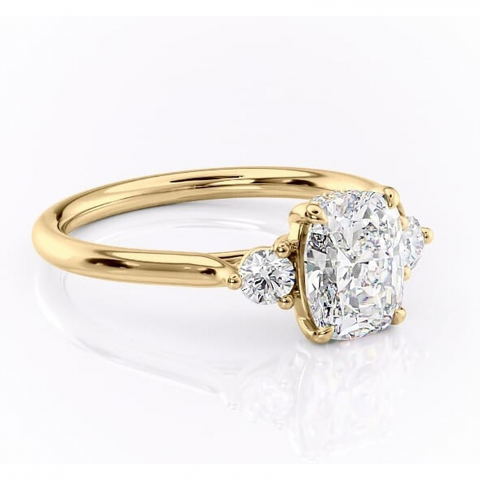 Inel de logodnă Delphine din aur Galben 14kt cu moissanite tăietură asscher – Montură cu trei pietre rafinată pentru profil mediu | Personalizează și configurează gratuit online [1]