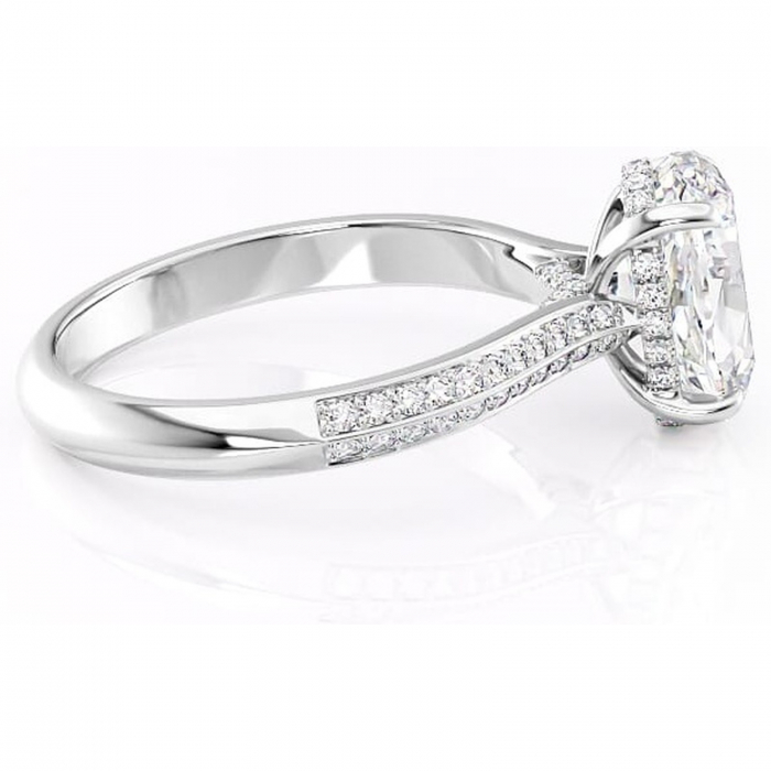 Inel de logodnă Elara din aur Alb 14kt cu moissanite tăietură ovală – Montură pavé rafinată pentru profil înalt | Personalizează și configurează gratuit online [2]