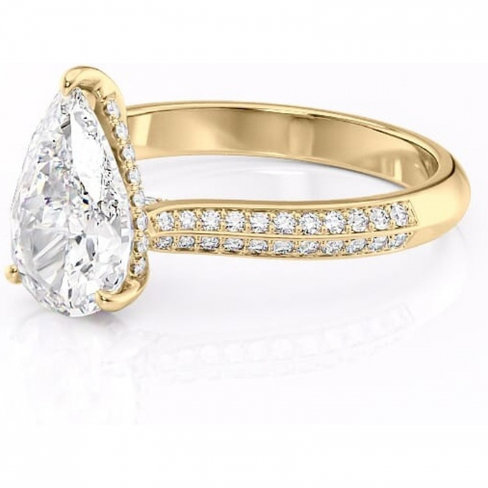 Inel de logodnă Elara din aur Galben 18kt cu moissanite tăietură pară – Montură pavé rafinată pentru profil înalt | Personalizează și configurează gratuit online [7]