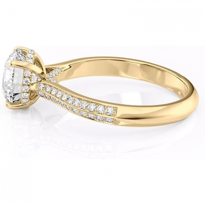 Inel de logodnă Elara din aur Galben 14kt cu moissanite tăietură rotundă – Montură pavé rafinată pentru profil înalt | Personalizează și configurează gratuit online [6]