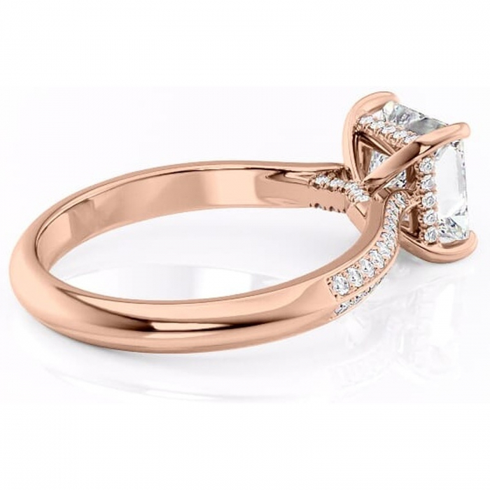 Inel de logodnă Elara din aur Rose 14kt cu moissanite tăietură princess – Montură pavé rafinată pentru profil înalt | Personalizează și configurează gratuit online [3]