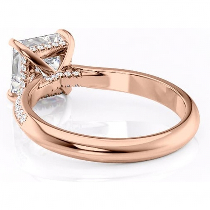 Inel de logodnă Elara din aur Rose 14kt cu moissanite tăietură princess – Montură pavé rafinată pentru profil înalt | Personalizează și configurează gratuit online [4]